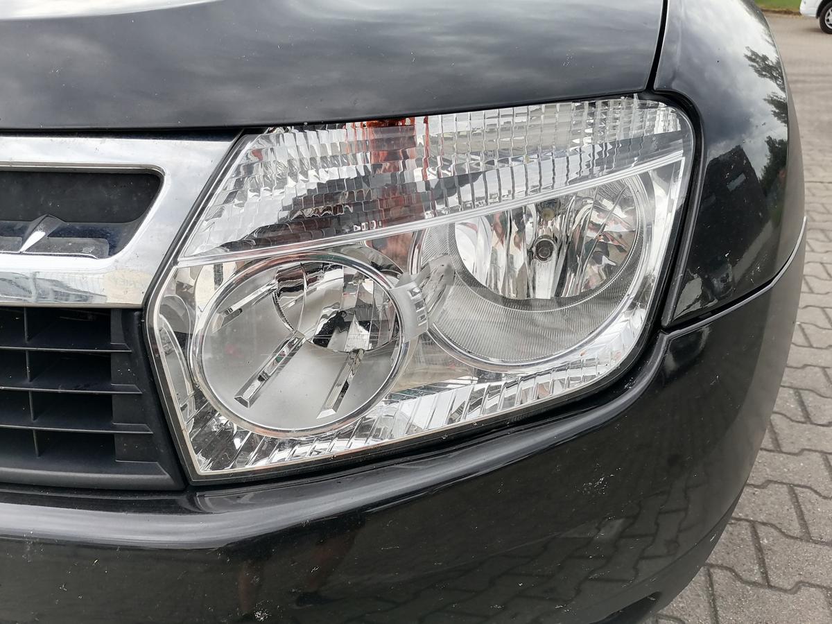 Dacia Duster original Scheinwerfer vorn links Halogen Bj.2011